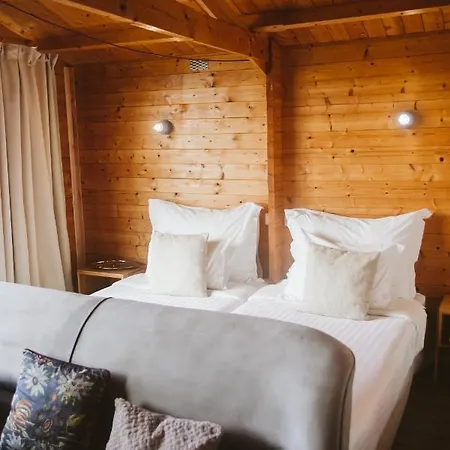 Chalet Madeira Sunset - Nature Retreat